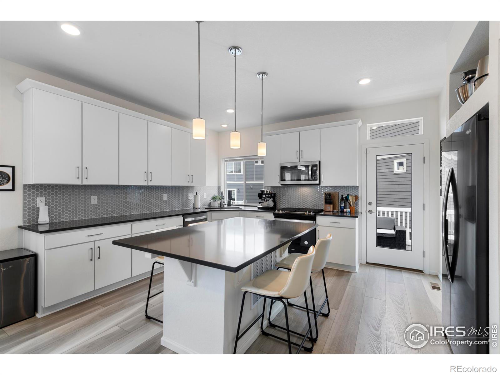 MLS Image #6 for 1027  highview drive,erie, Colorado