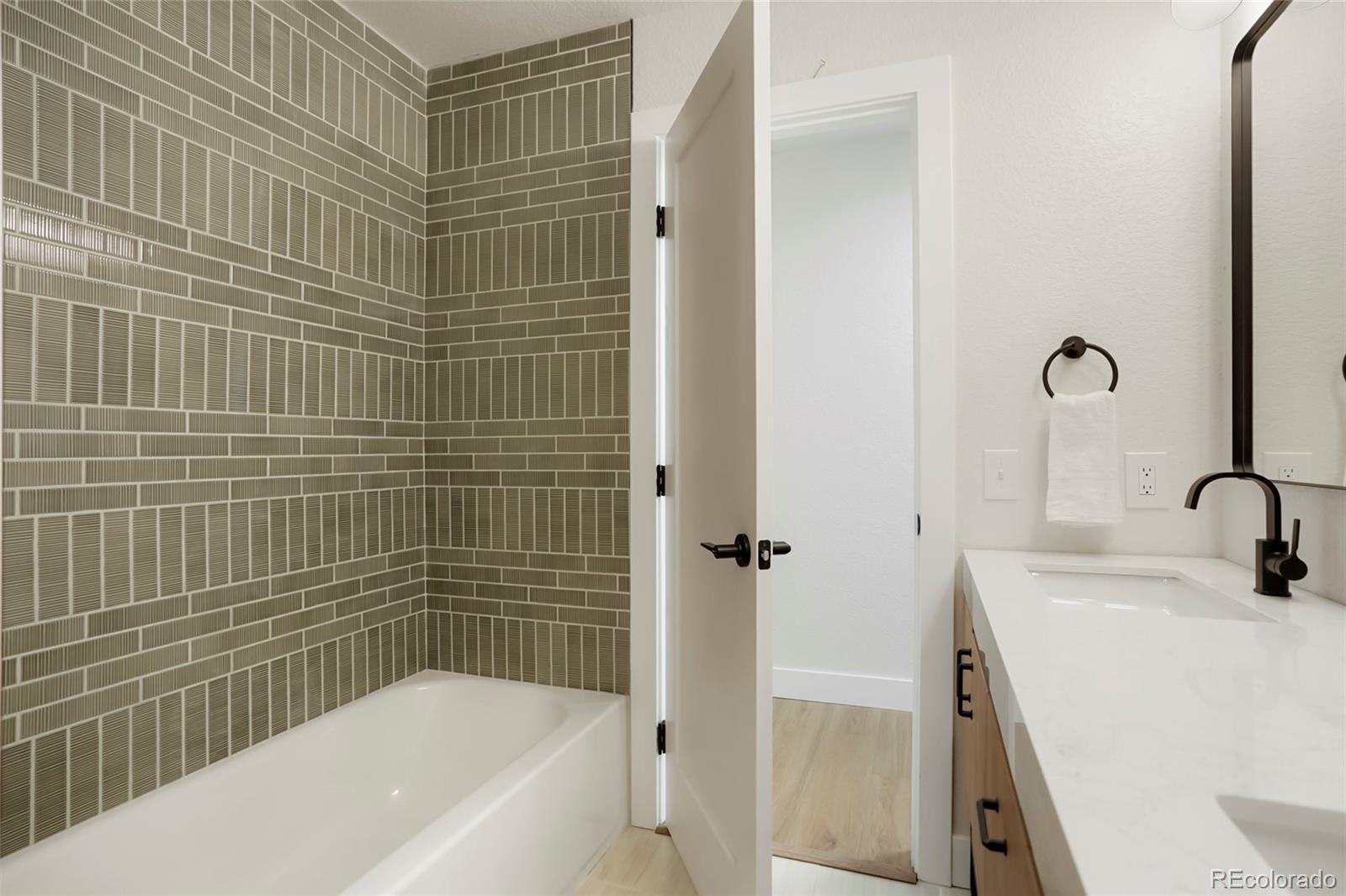 MLS Image #30 for 7329 s jay street,littleton, Colorado