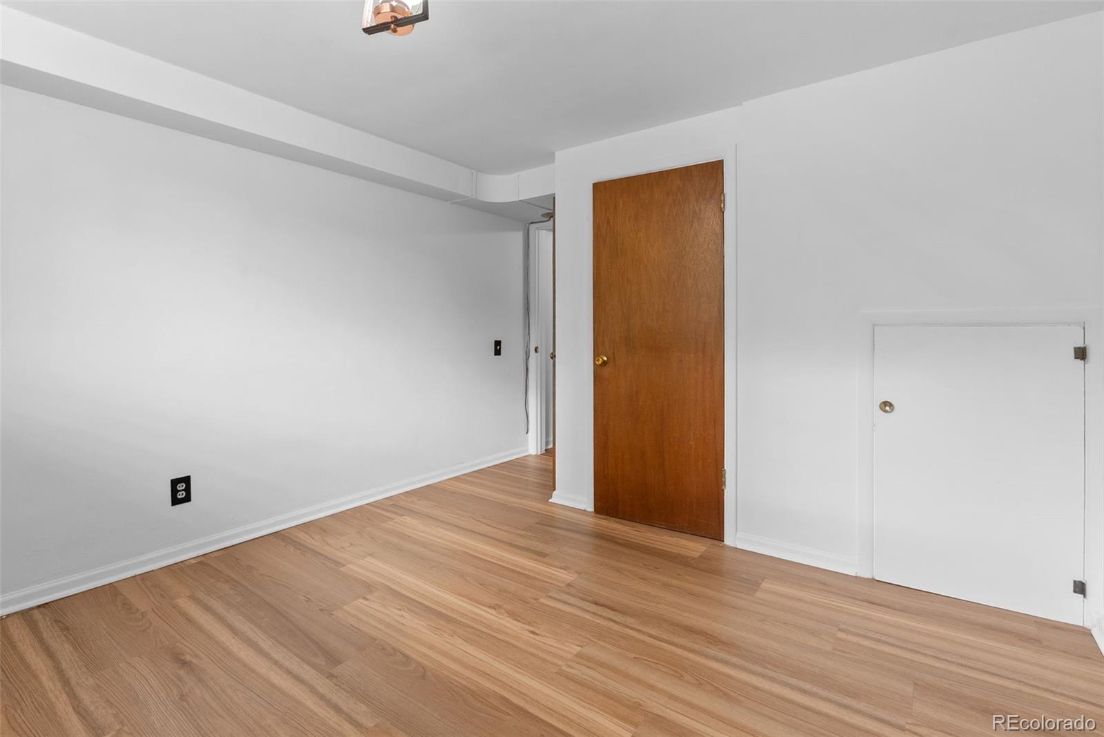 MLS Image #32 for 3085 s high street,denver, Colorado