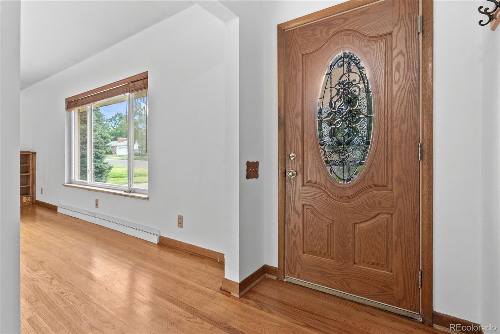 MLS Image #6 for 3085 s high street,denver, Colorado