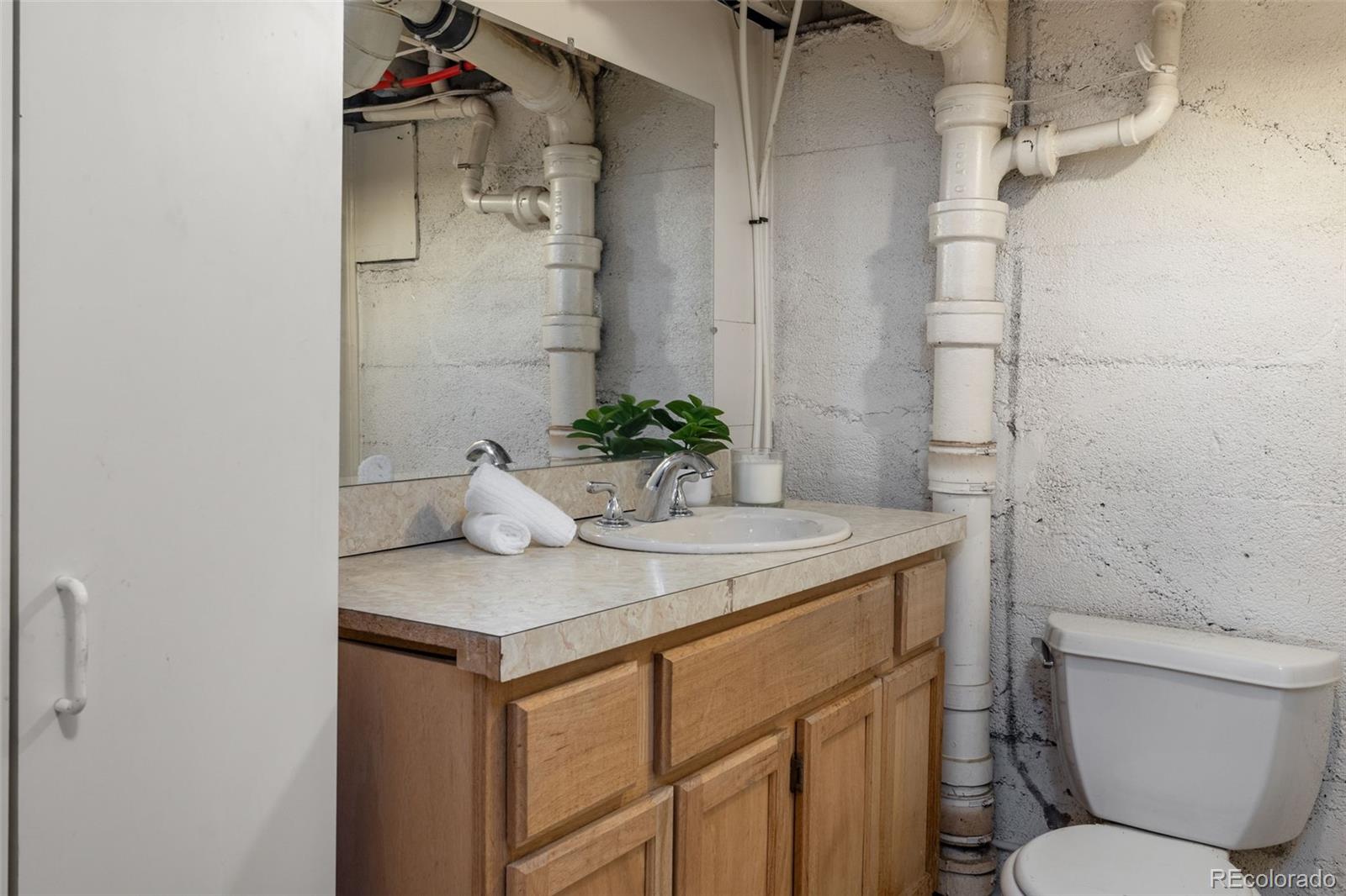 MLS Image #30 for 115 s dale court,denver, Colorado