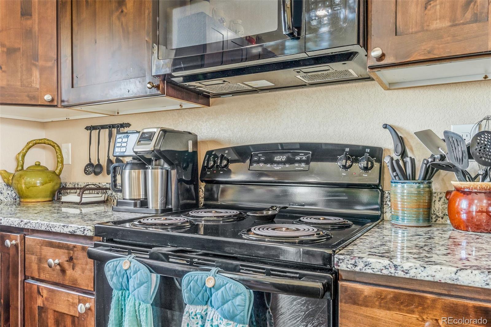 MLS Image #10 for 71 s 4th place,deer trail, Colorado