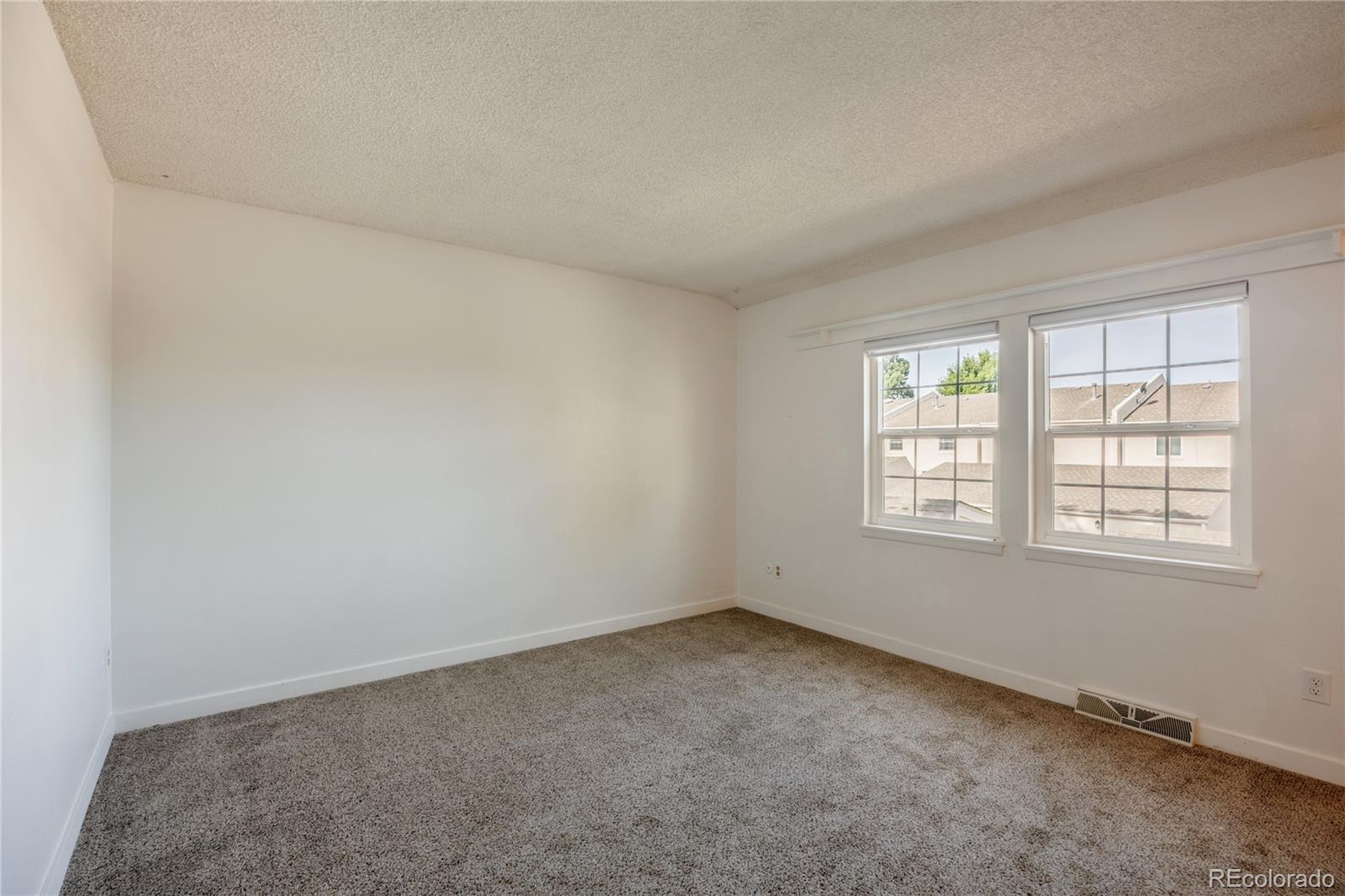 MLS Image #12 for 13196 e linvale place,aurora, Colorado