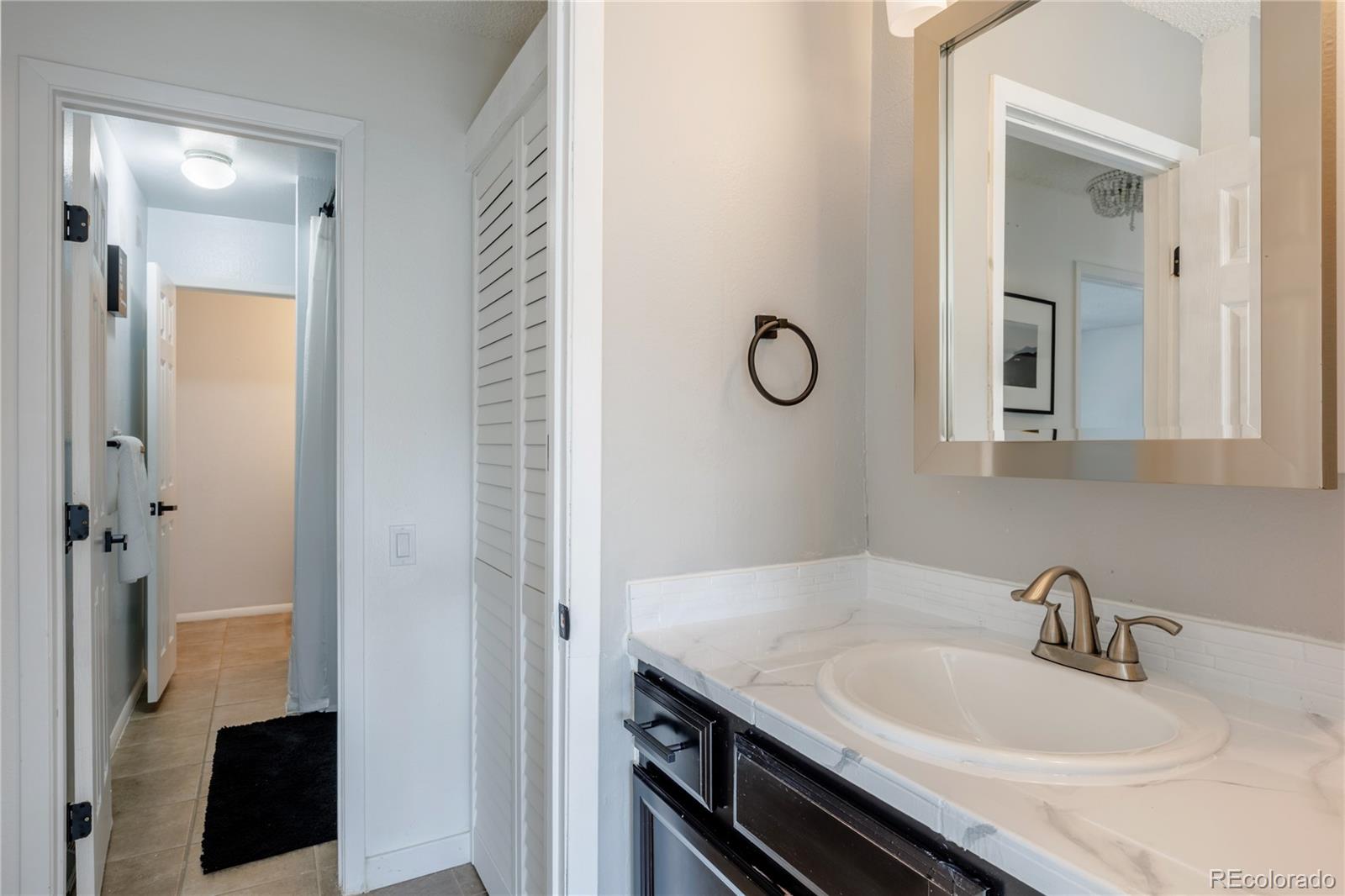 MLS Image #15 for 13196 e linvale place,aurora, Colorado
