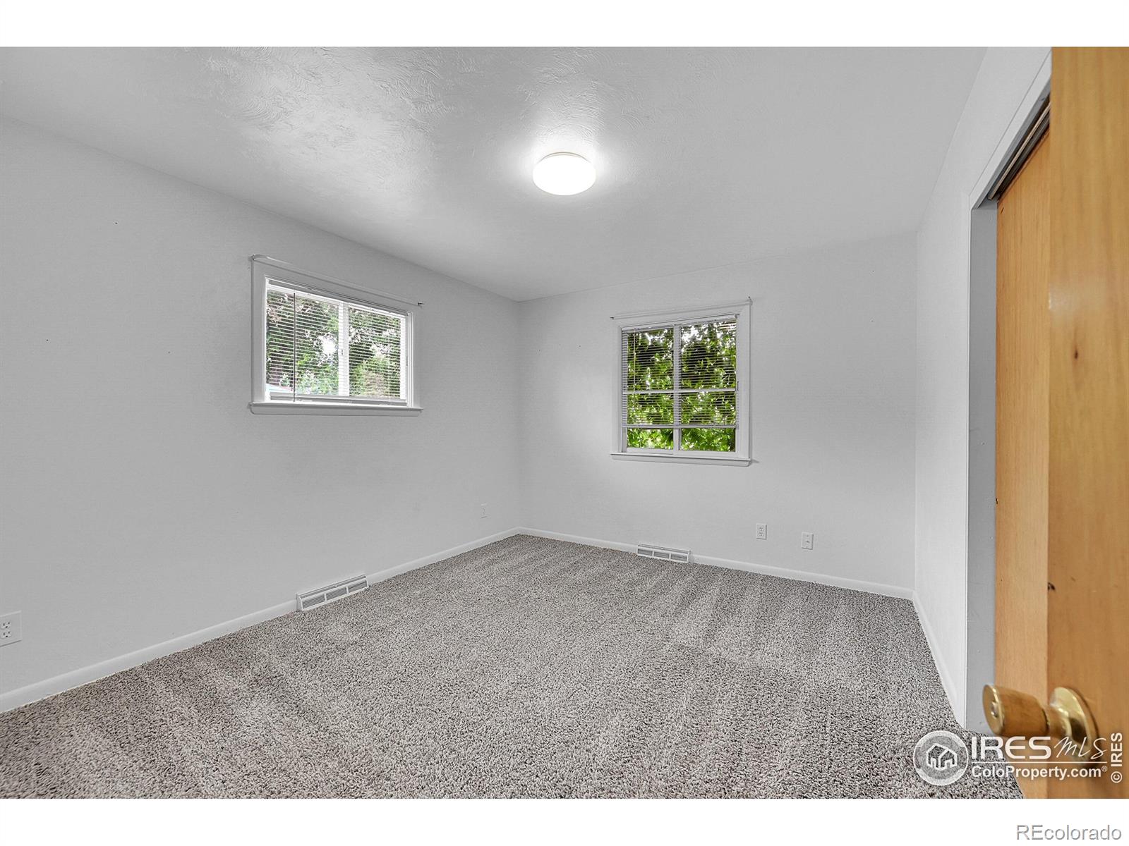 MLS Image #13 for 512  26th avenue court,greeley, Colorado