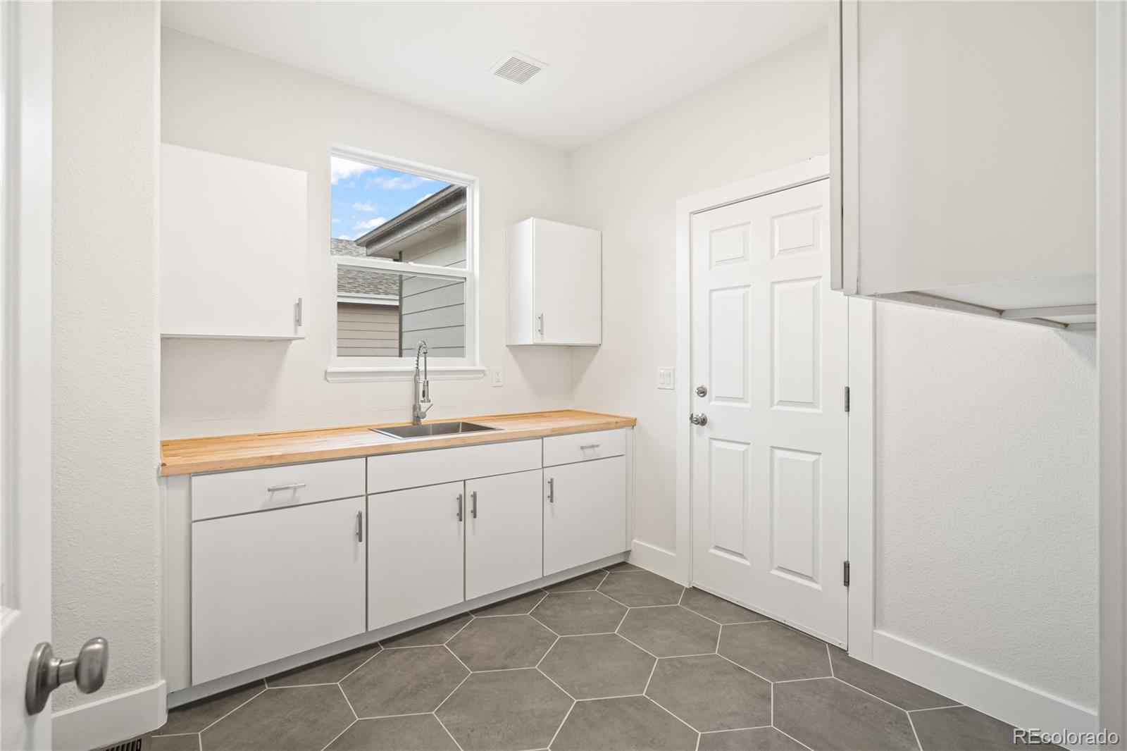 MLS Image #16 for 13161  leyden street,thornton, Colorado