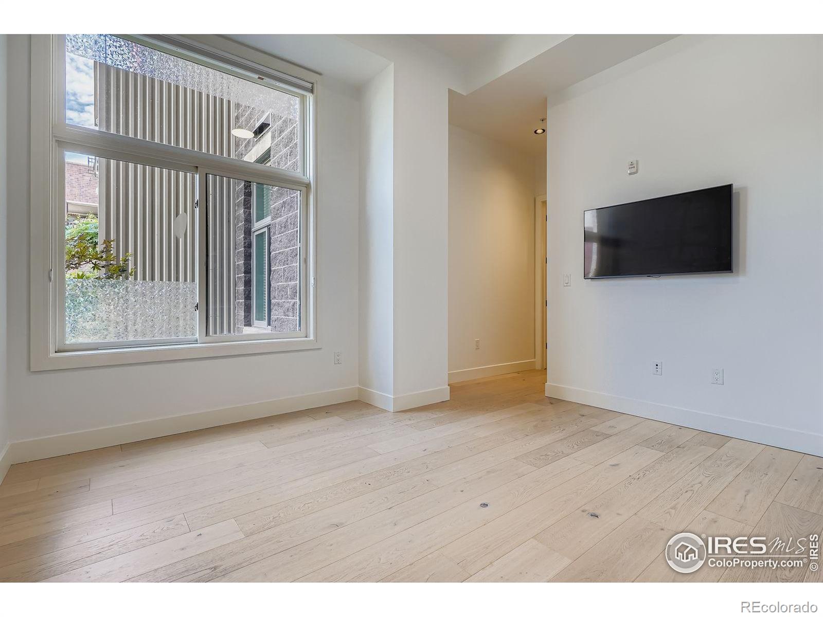 MLS Image #12 for 3301  arapahoe avenue,boulder, Colorado