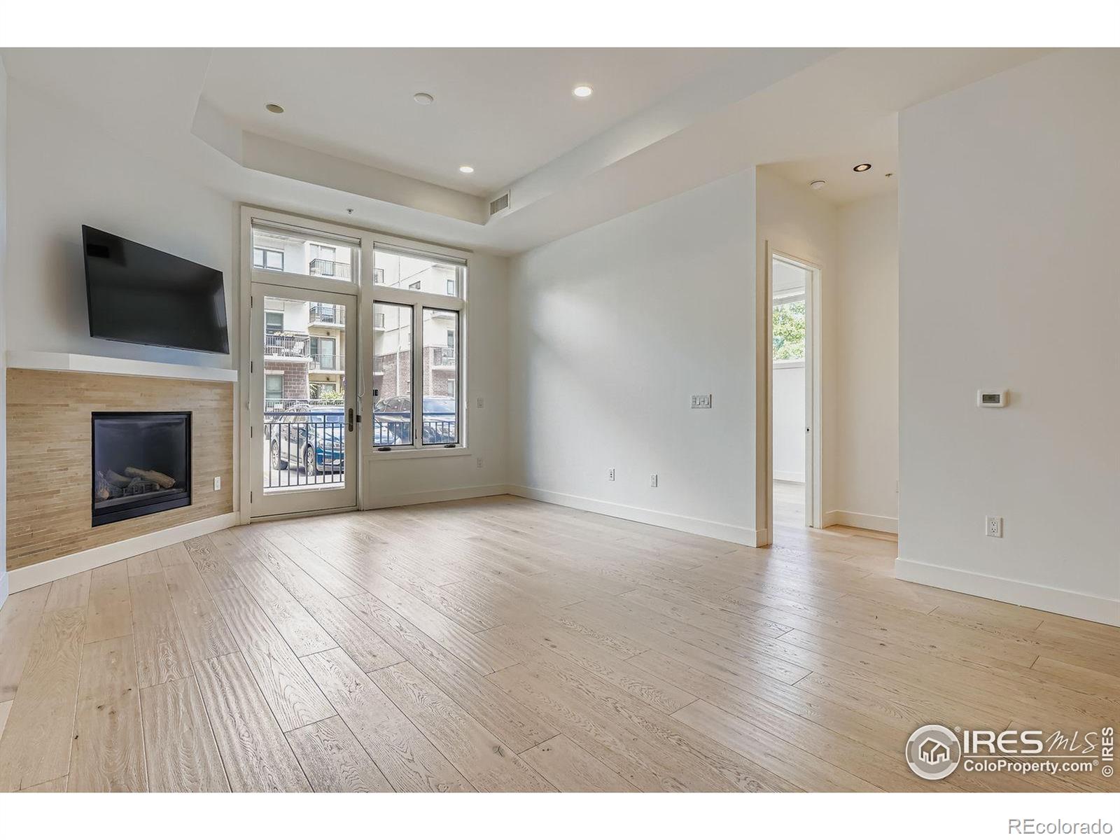 MLS Image #3 for 3301  arapahoe avenue,boulder, Colorado
