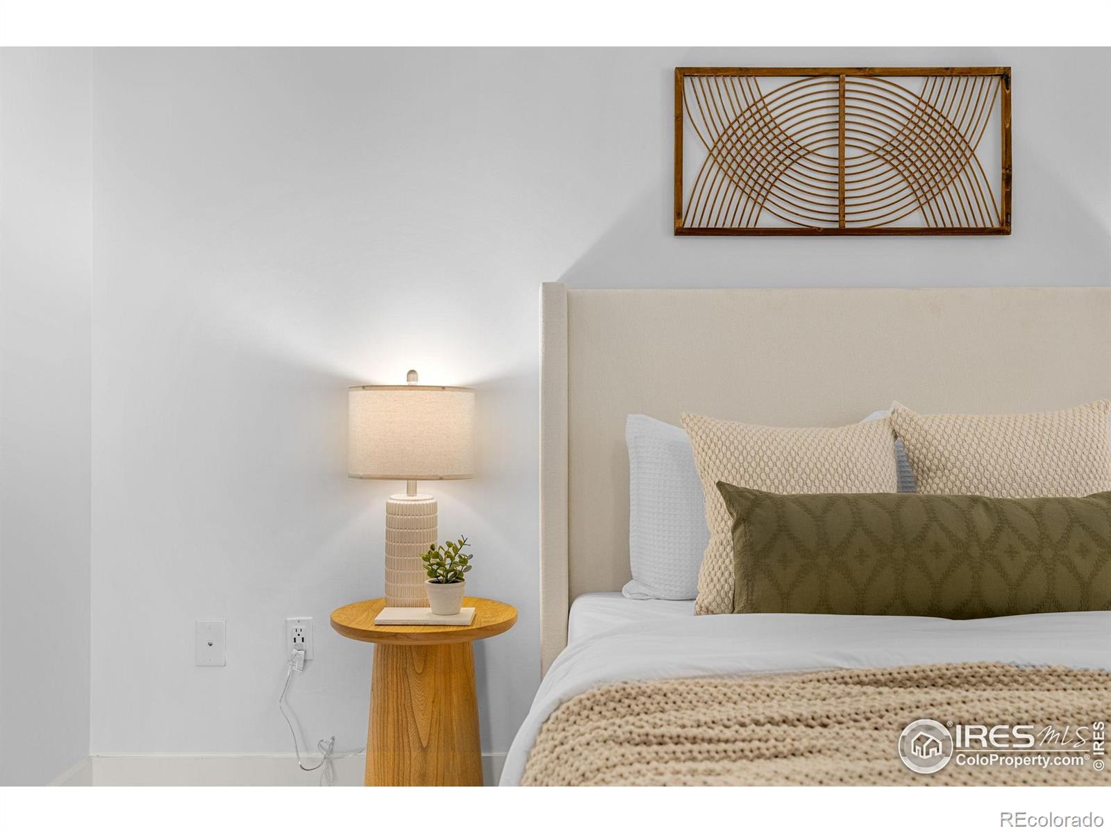MLS Image #16 for 3401  arapahoe avenue,boulder, Colorado