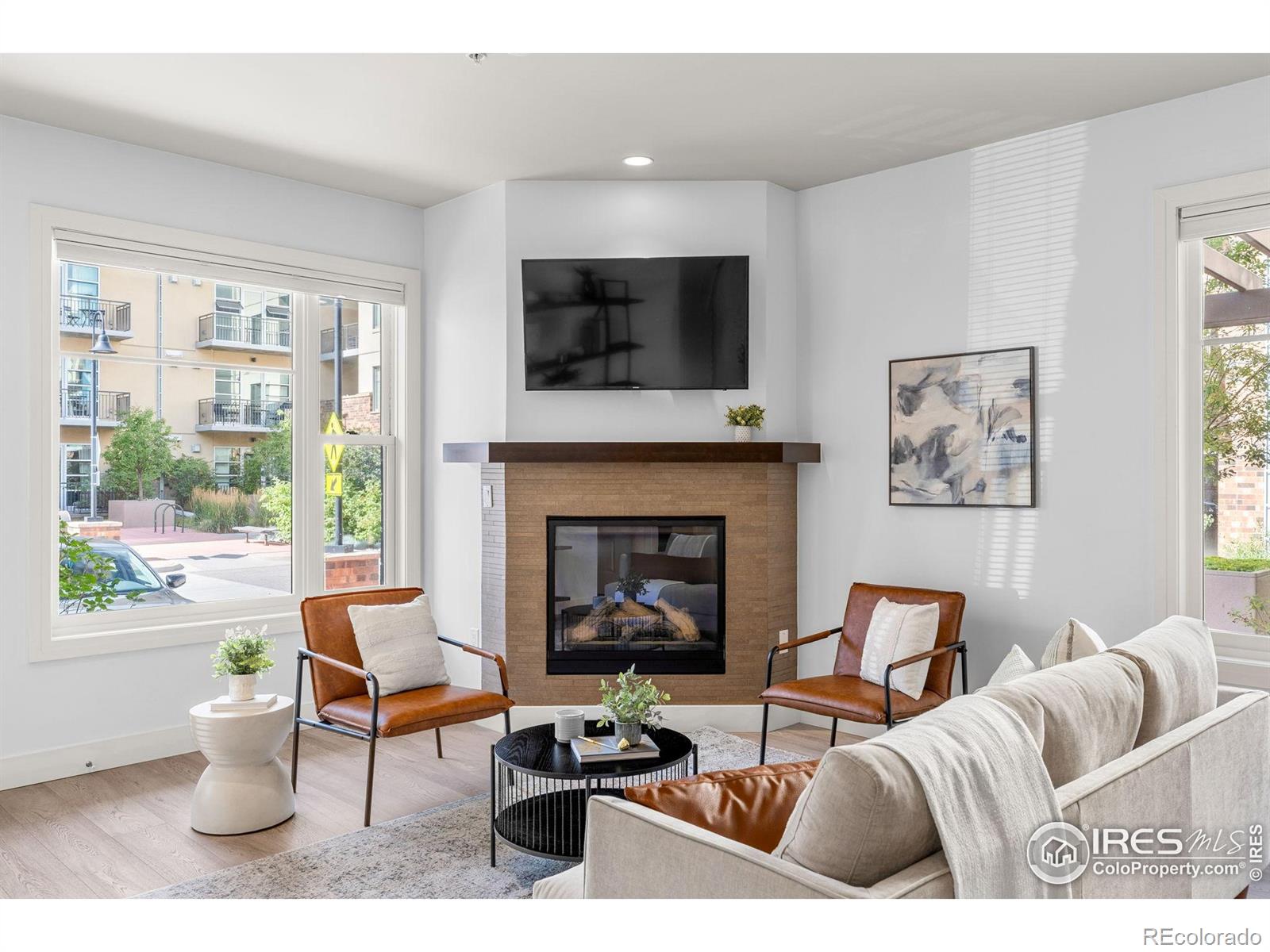 MLS Image #5 for 3401  arapahoe avenue,boulder, Colorado