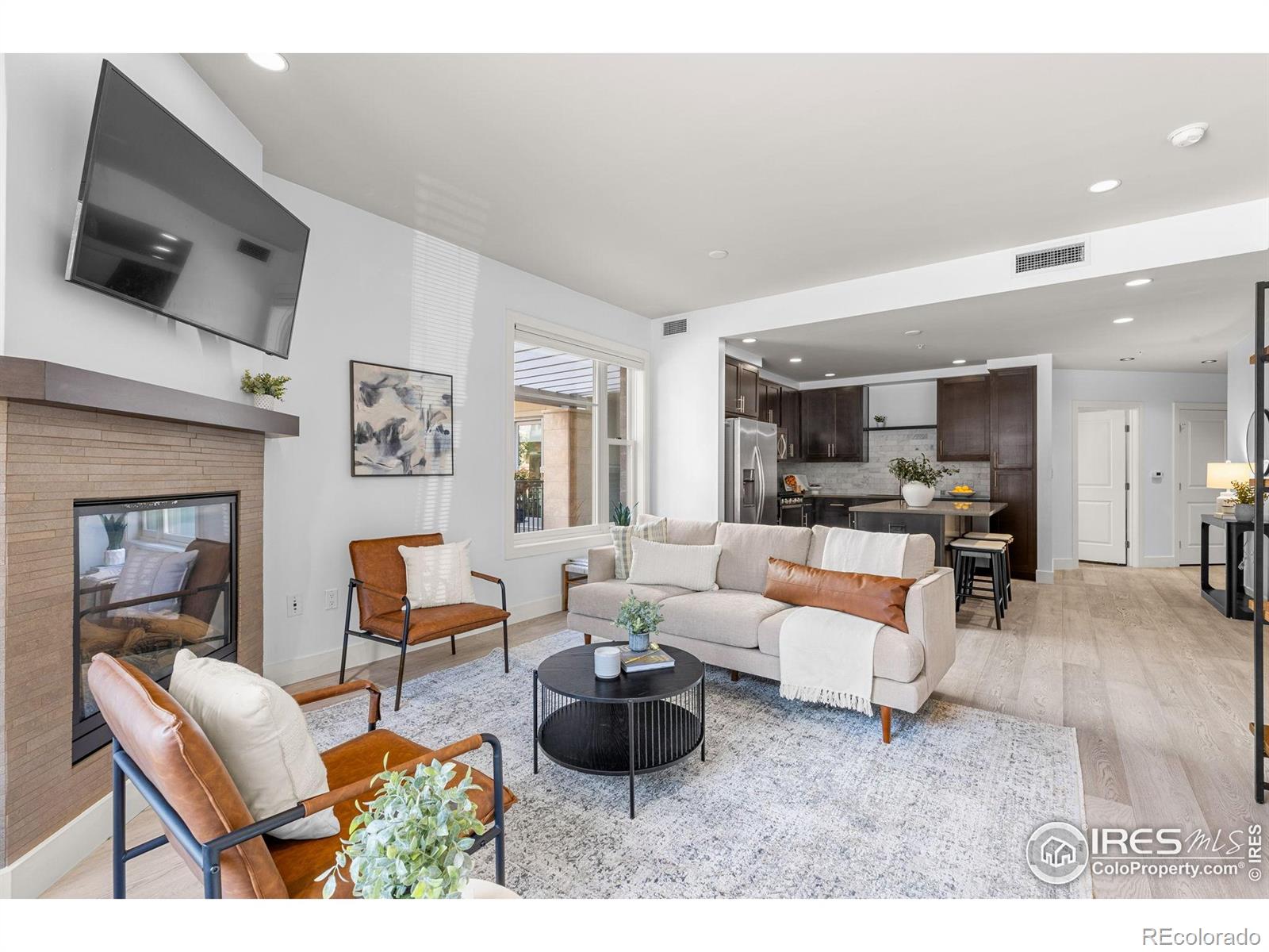 MLS Image #7 for 3401  arapahoe avenue,boulder, Colorado