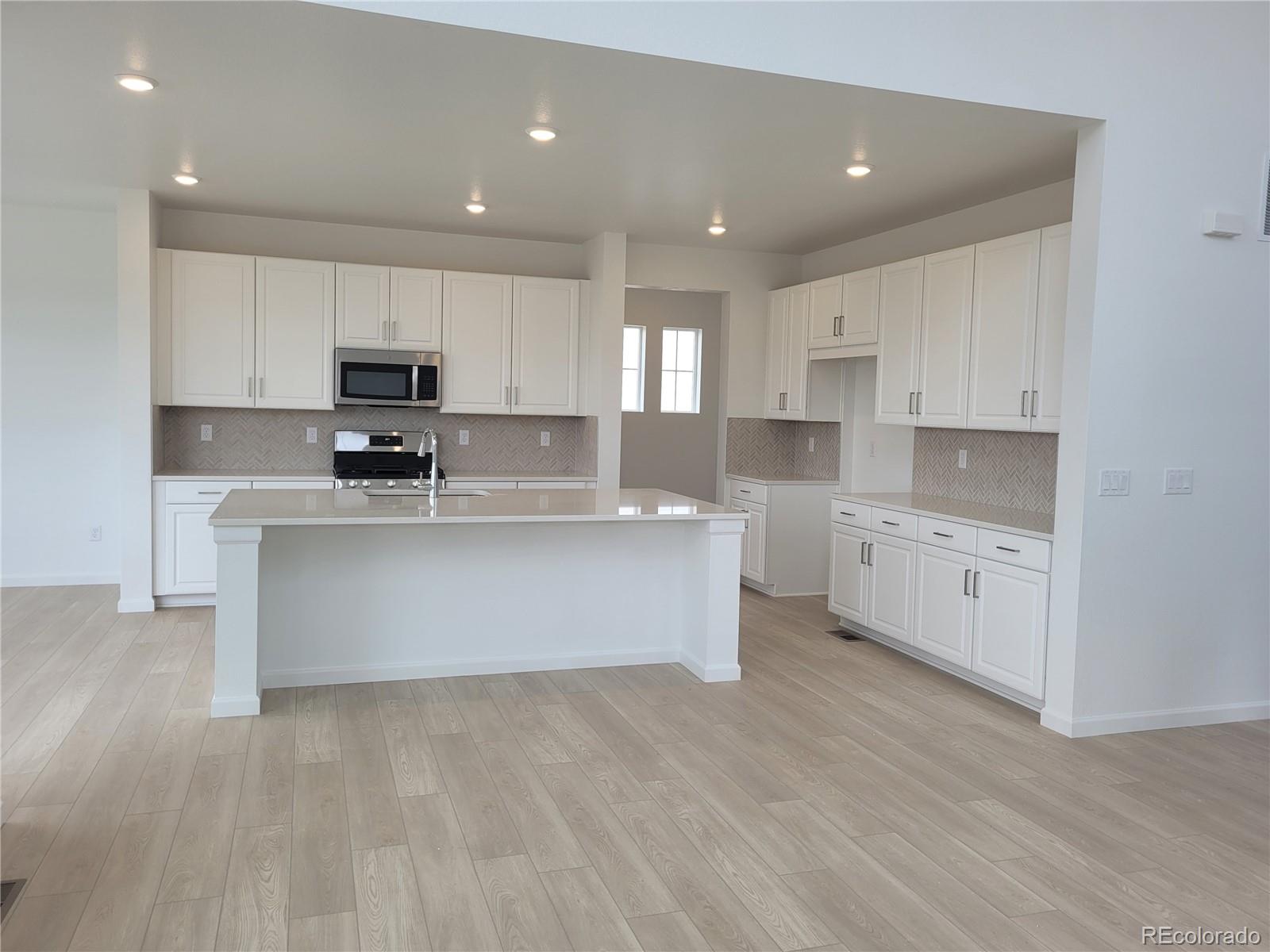 MLS Image #1 for 39752  penn road,elizabeth, Colorado