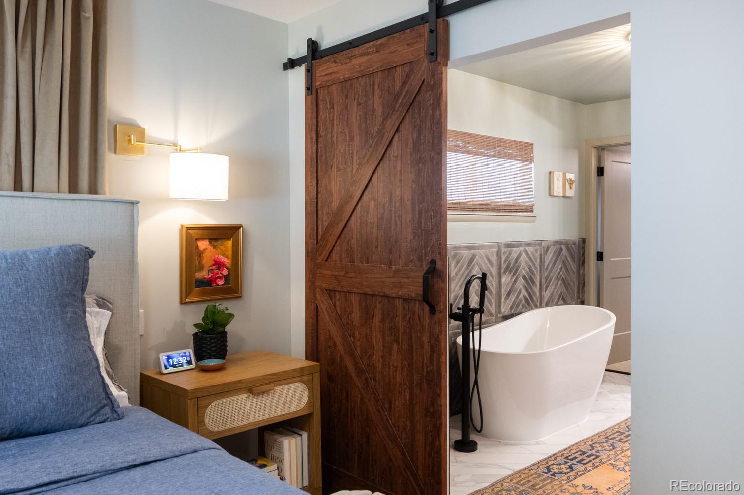 MLS Image #19 for 3445 s hudson way,denver, Colorado