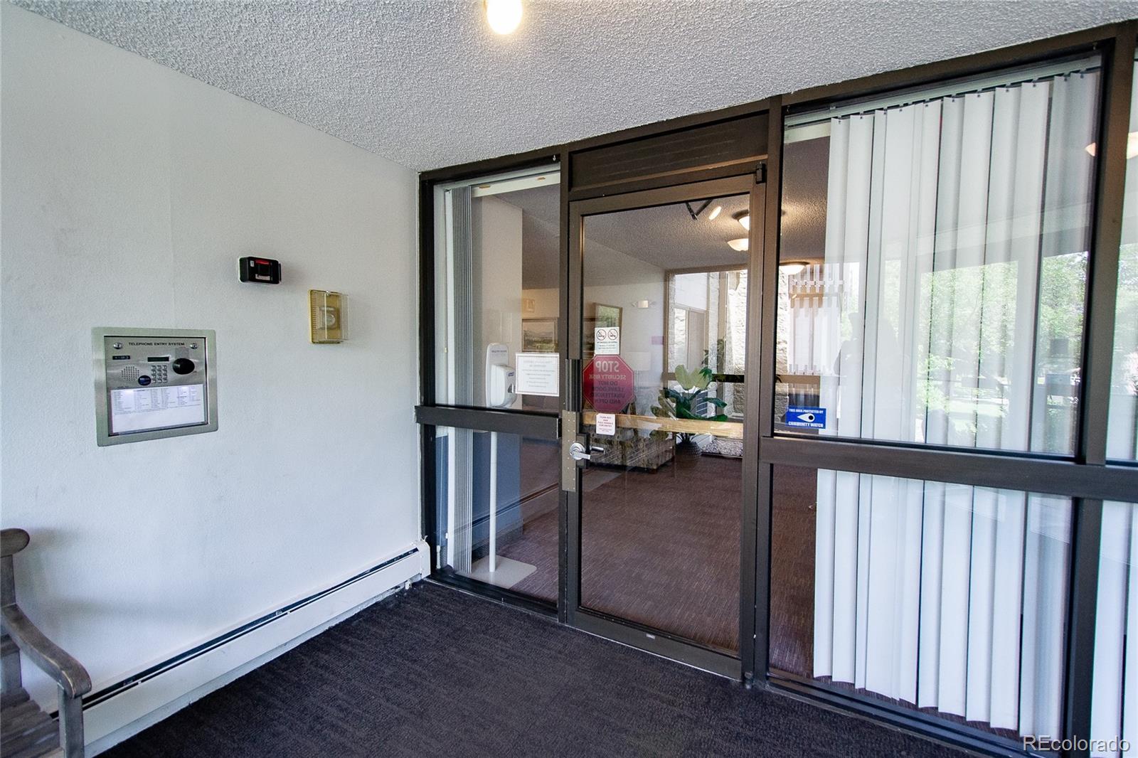 MLS Image #3 for 14390 e marina drive,aurora, Colorado