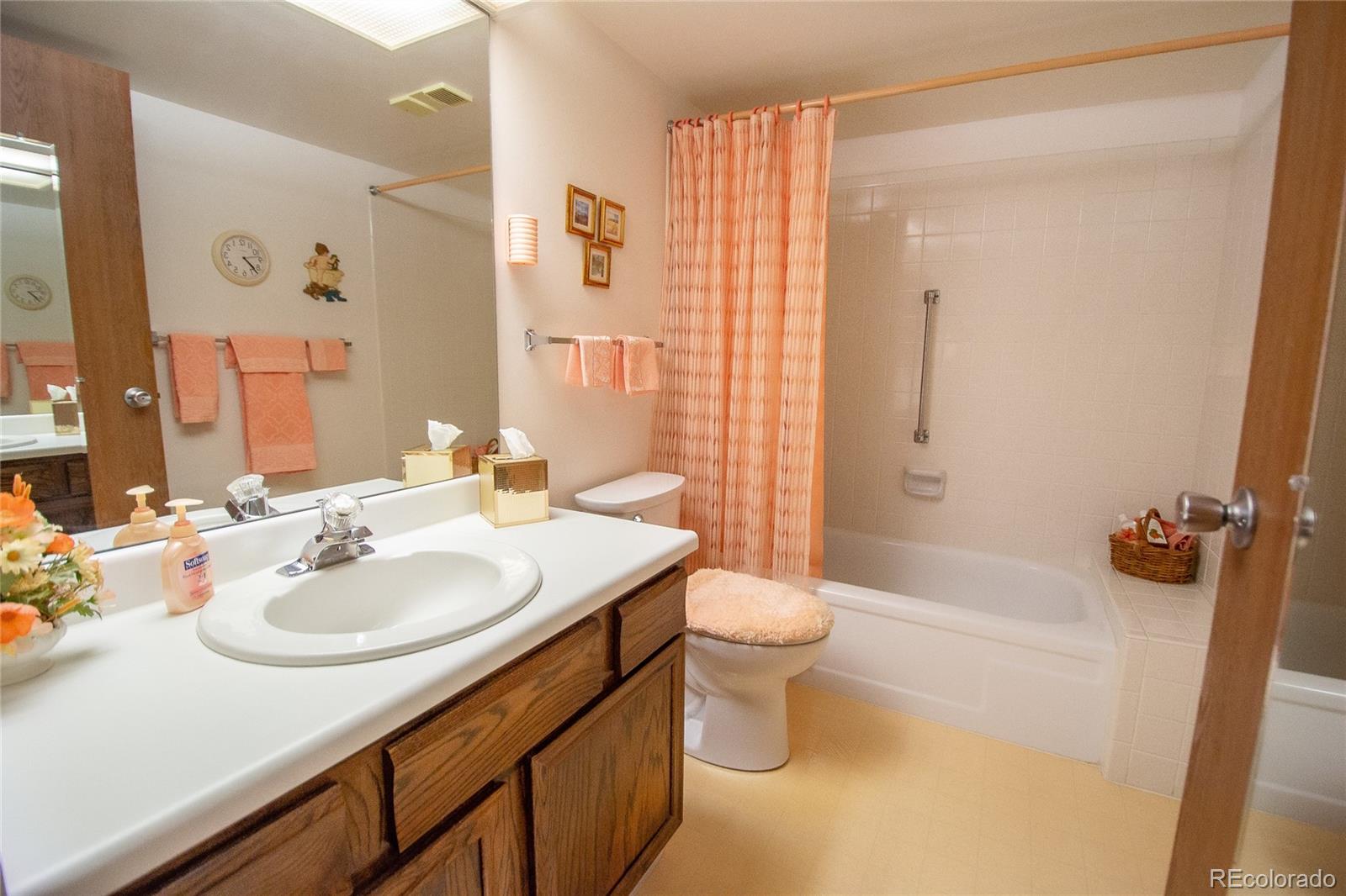 MLS Image #32 for 14390 e marina drive,aurora, Colorado