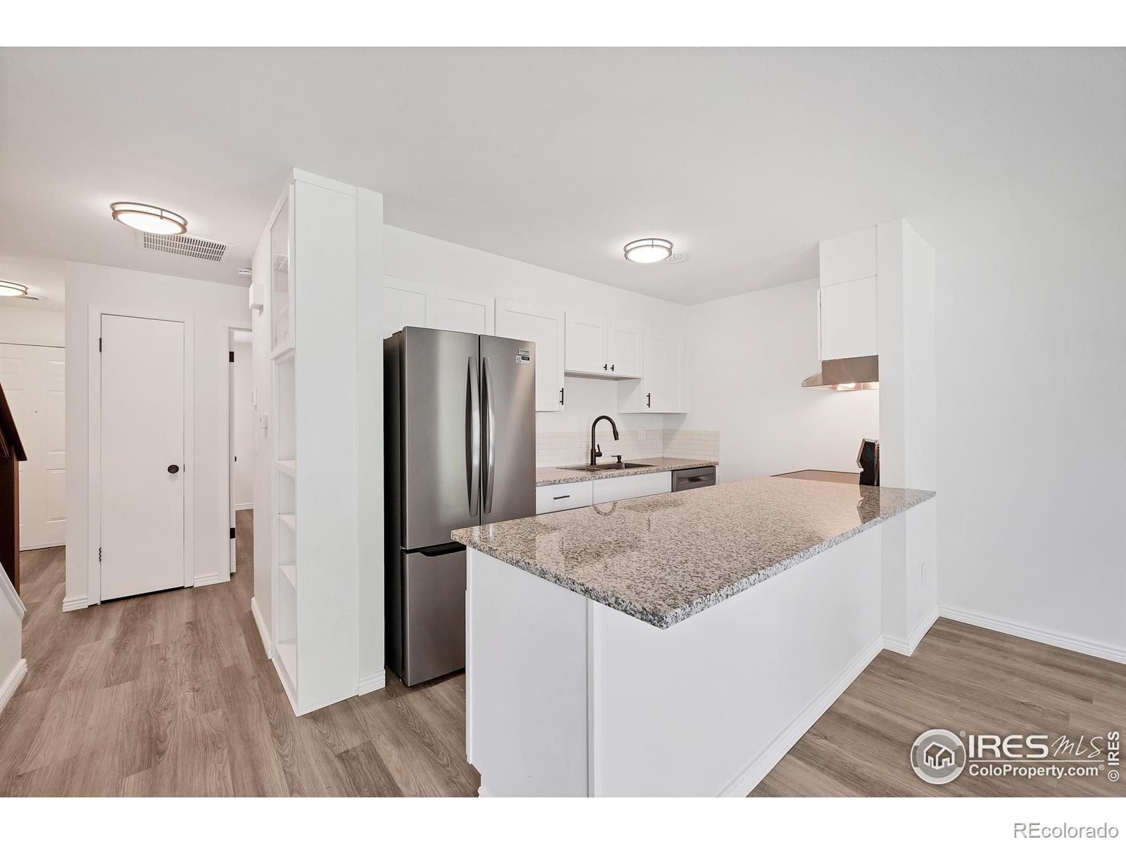 MLS Image #7 for 225 e 8th avenue,longmont, Colorado