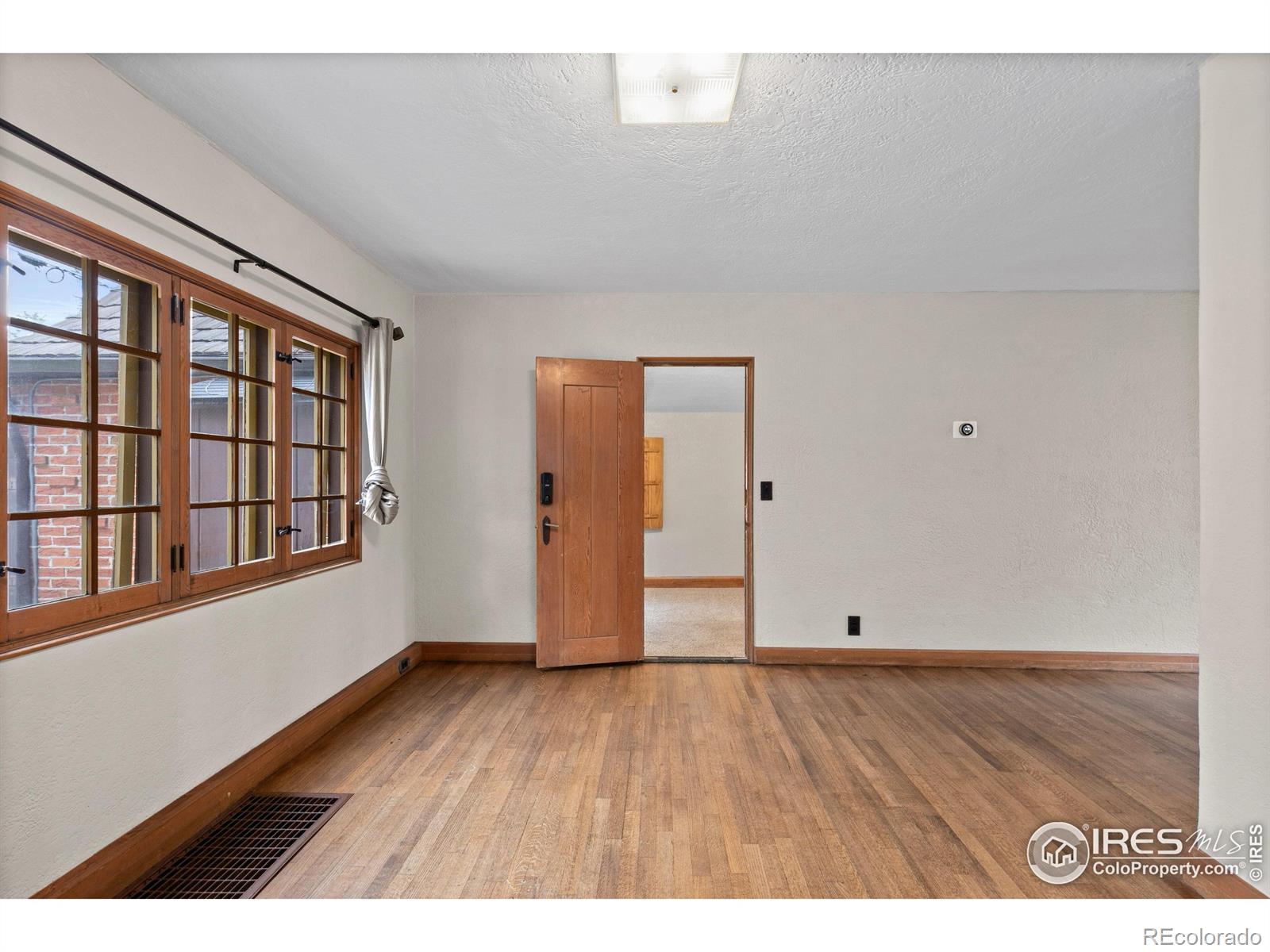 MLS Image #11 for 911  lincoln place,boulder, Colorado