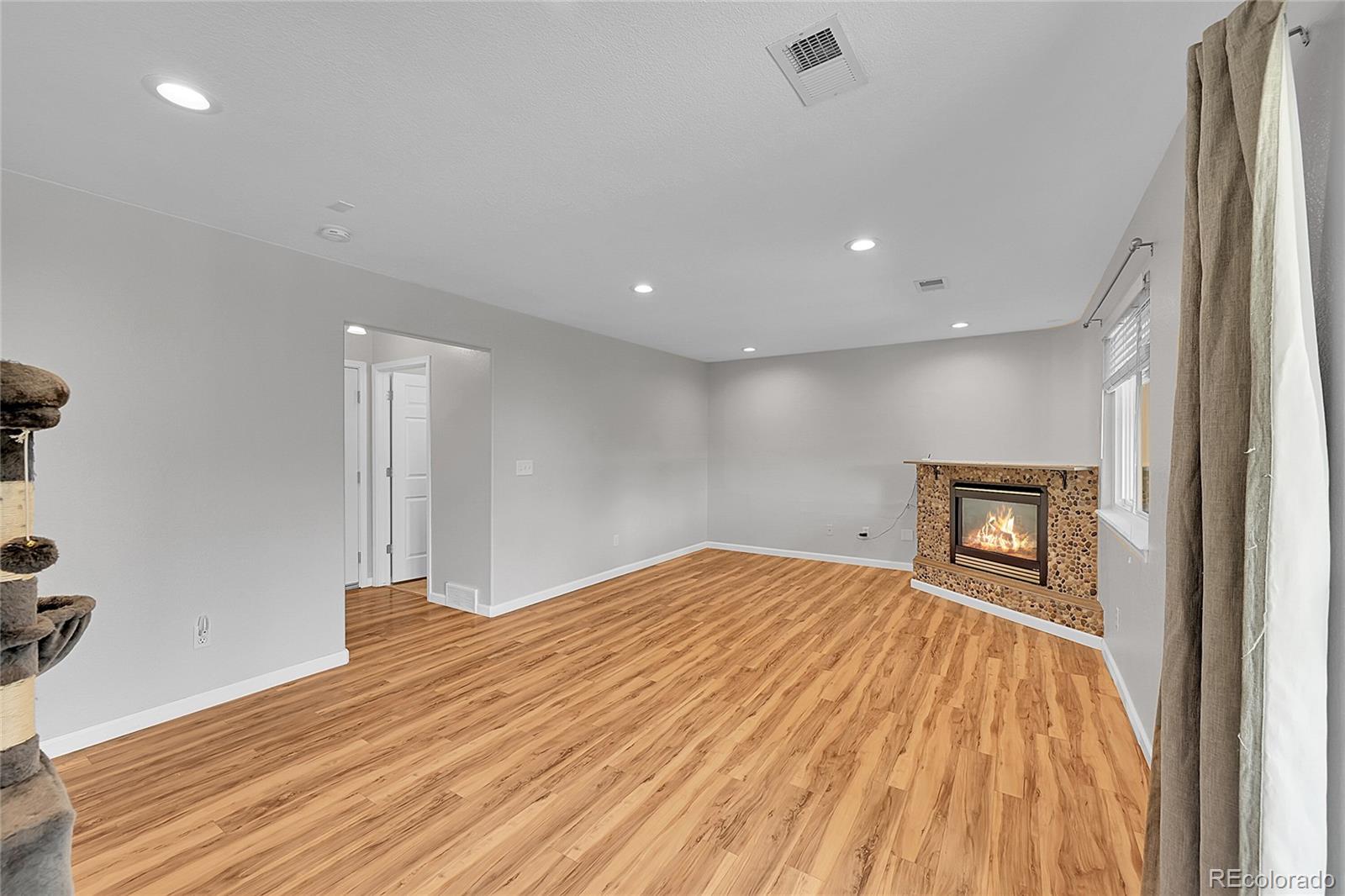 MLS Image #11 for 4000  dove lane,evans, Colorado