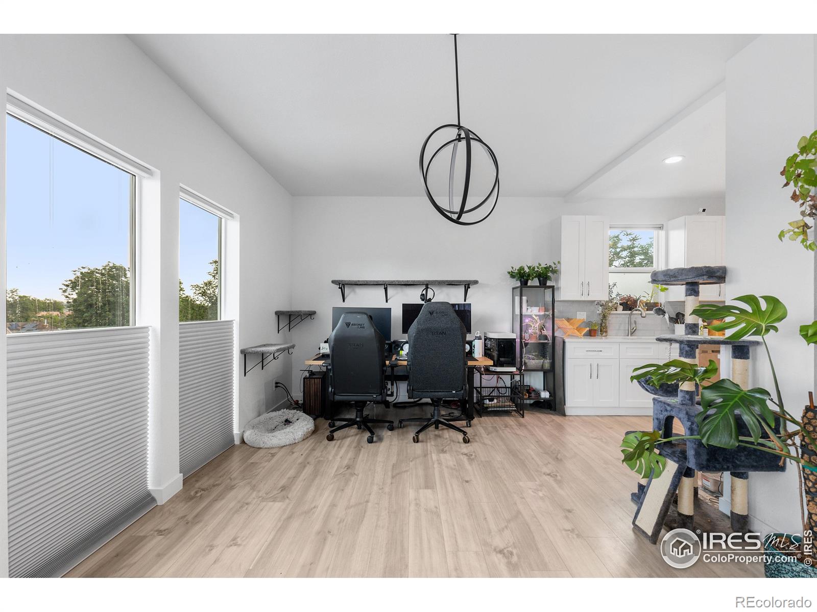 MLS Image #12 for 1400 w alaska place,denver, Colorado