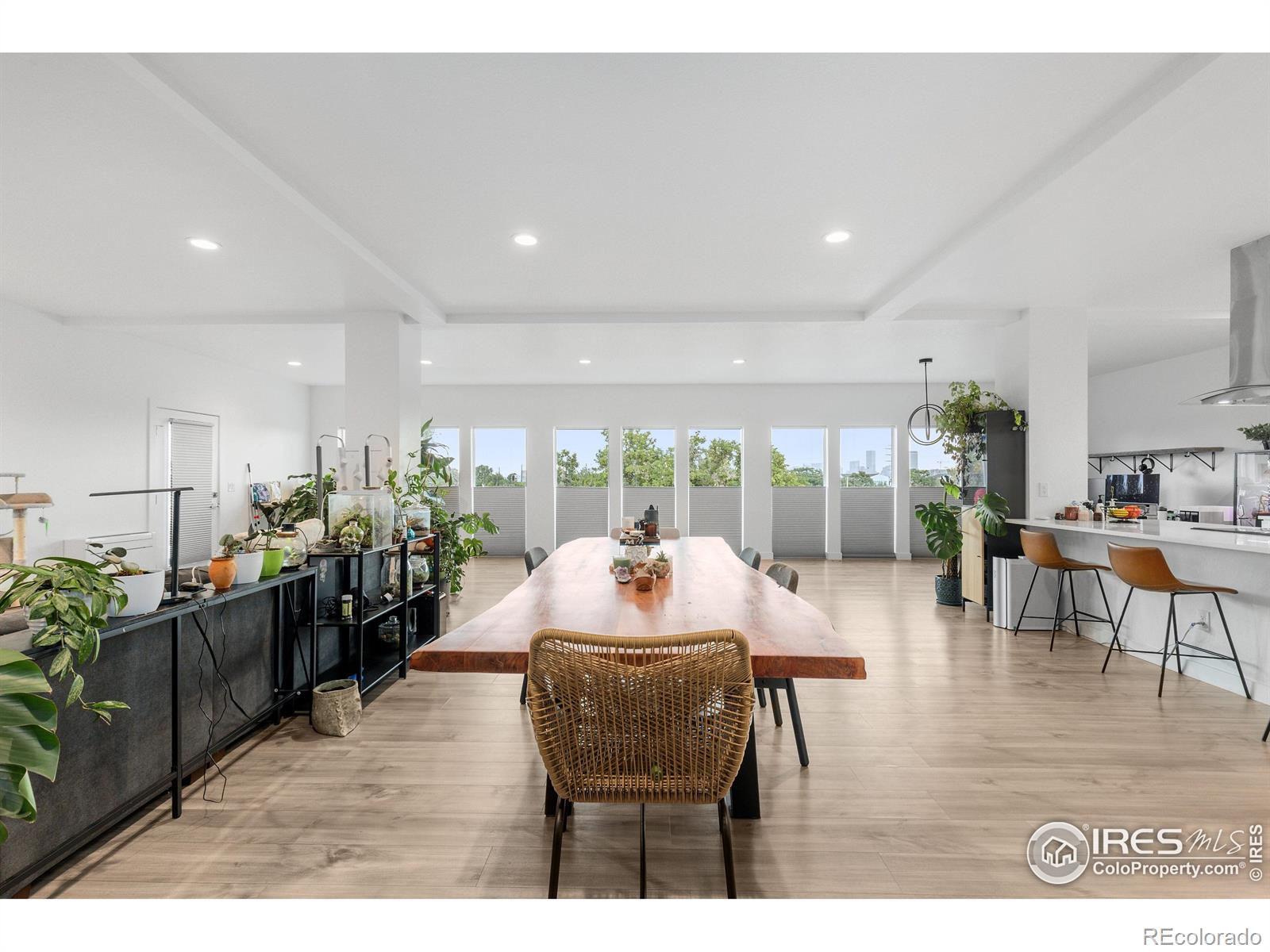 MLS Image #13 for 1400 w alaska place,denver, Colorado