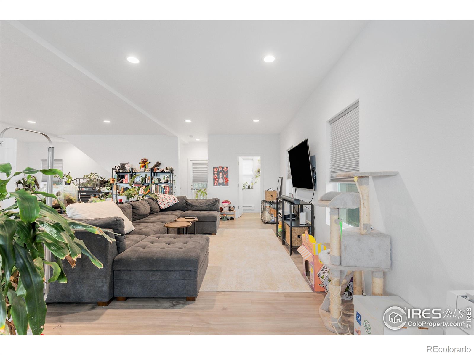 MLS Image #20 for 1400 w alaska place,denver, Colorado