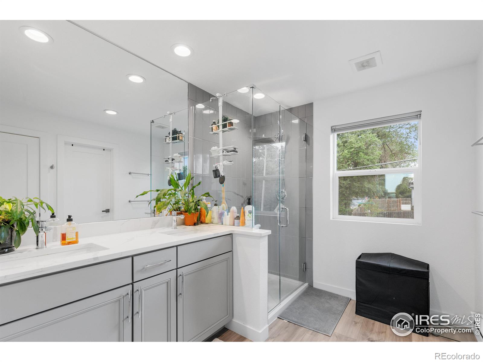 MLS Image #28 for 1400 w alaska place,denver, Colorado