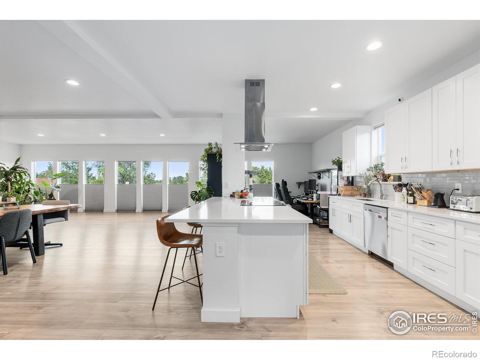 MLS Image #8 for 1400 w alaska place,denver, Colorado
