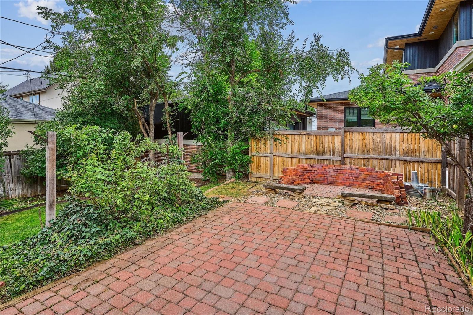 MLS Image #17 for 938  krameria street,denver, Colorado
