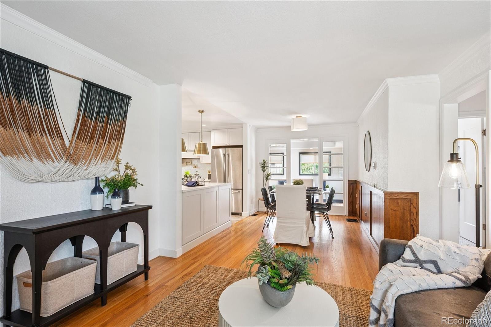 MLS Image #2 for 938  krameria street,denver, Colorado