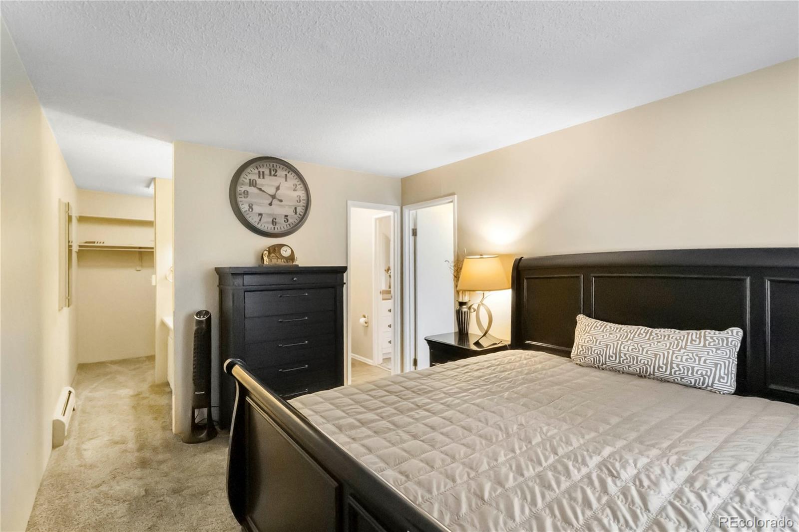 MLS Image #27 for 2835 s monaco parkway,denver, Colorado
