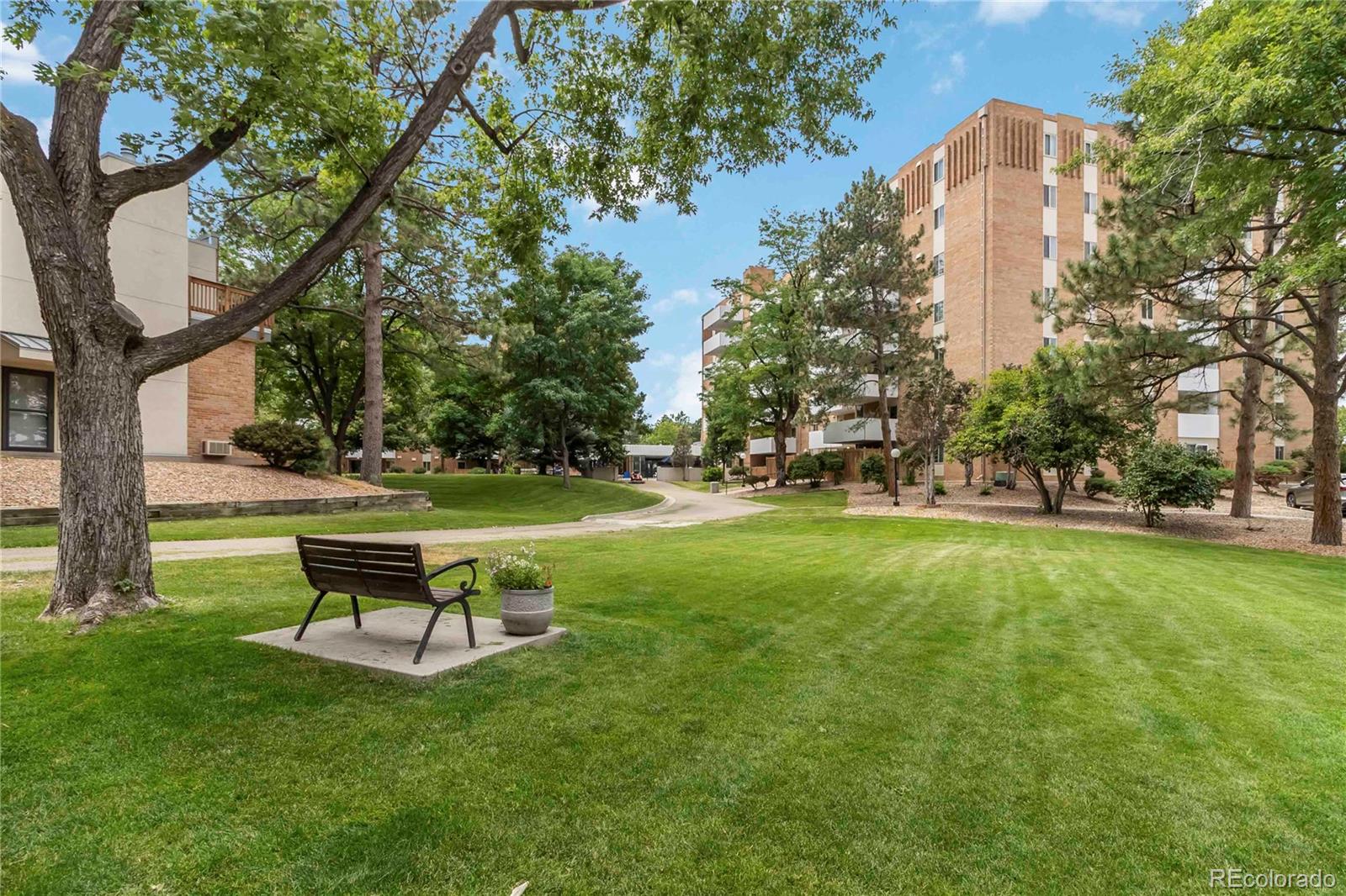 MLS Image #34 for 2835 s monaco parkway,denver, Colorado