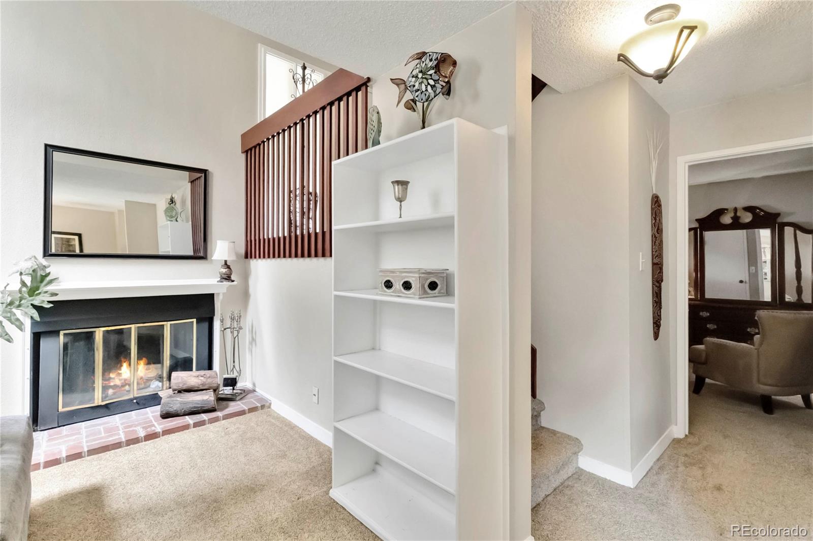 MLS Image #7 for 2835 s monaco parkway,denver, Colorado