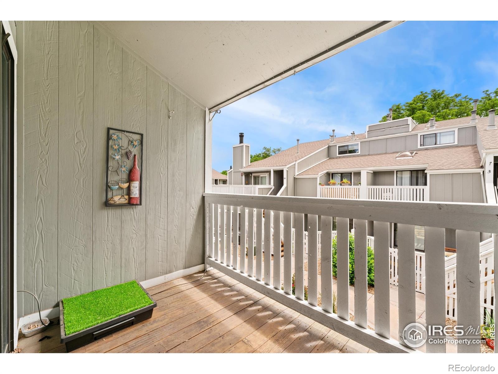 MLS Image #17 for 1160 s monaco parkway,denver, Colorado