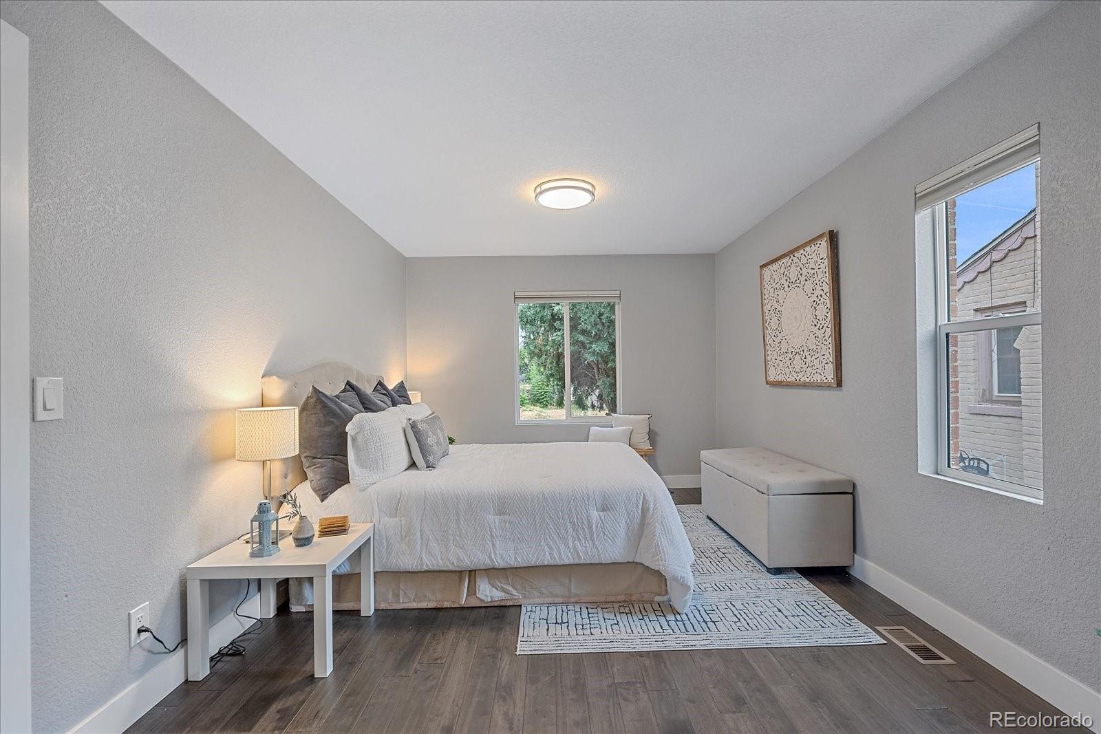 MLS Image #12 for 3516 n saint paul street,denver, Colorado