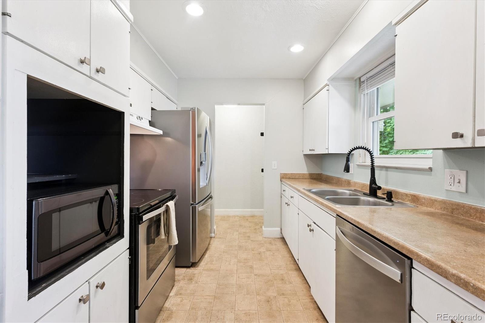 MLS Image #9 for 7873 s vine street,centennial, Colorado