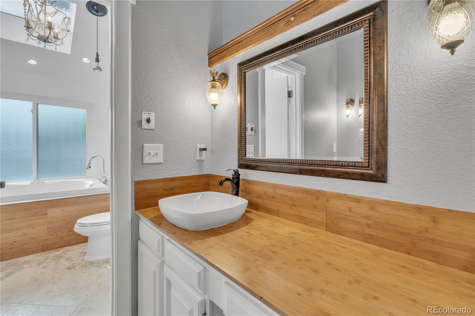 MLS Image #22 for 4421 s abilene circle,aurora, Colorado