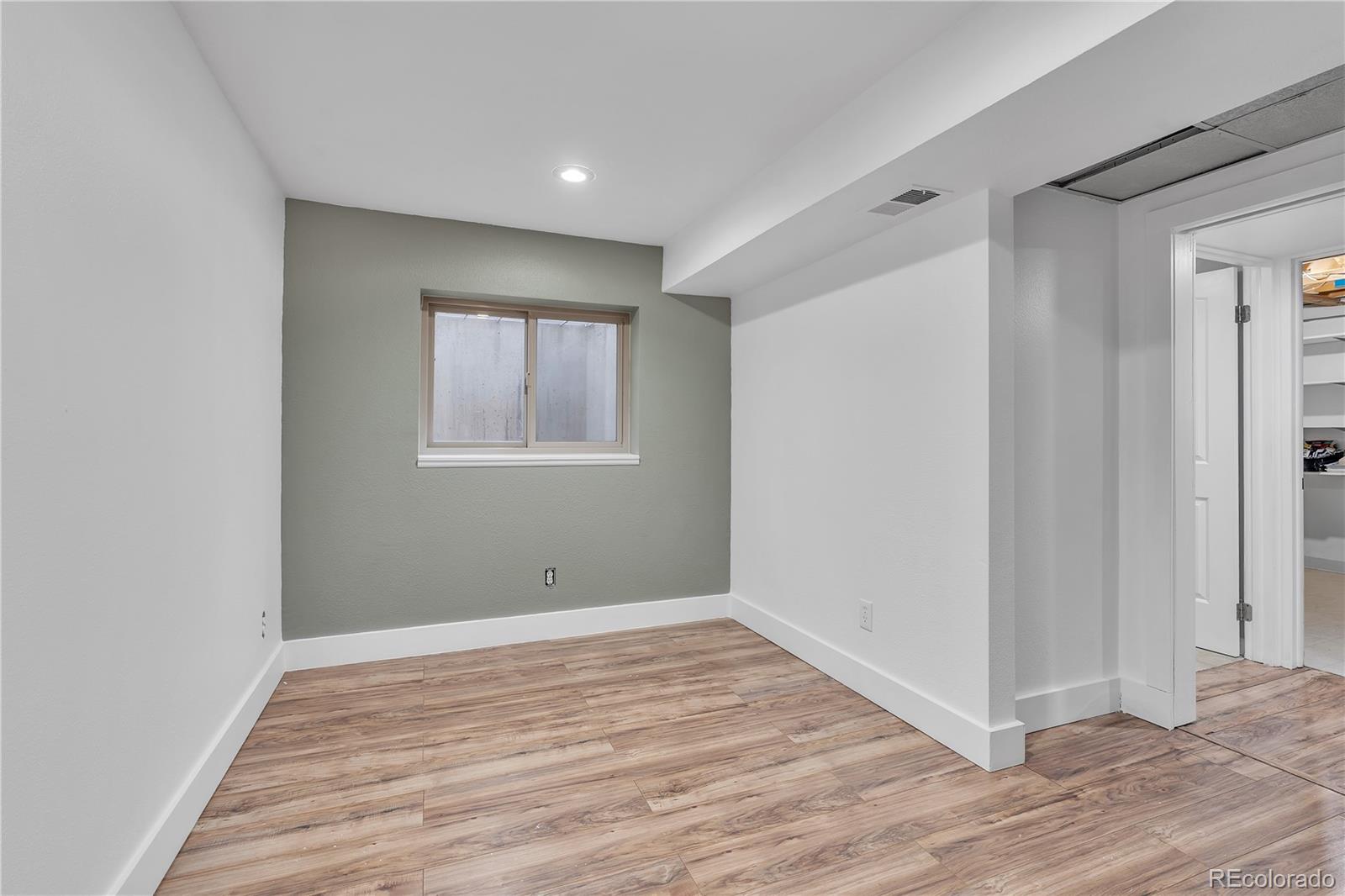 MLS Image #30 for 4421 s abilene circle,aurora, Colorado