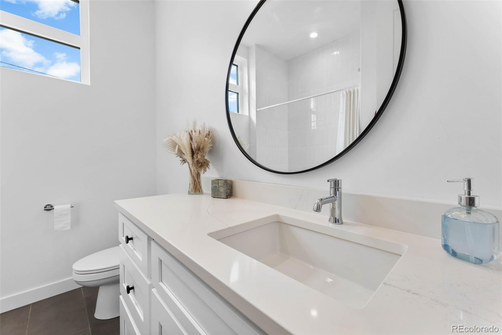 MLS Image #16 for 1232  yates street,denver, Colorado