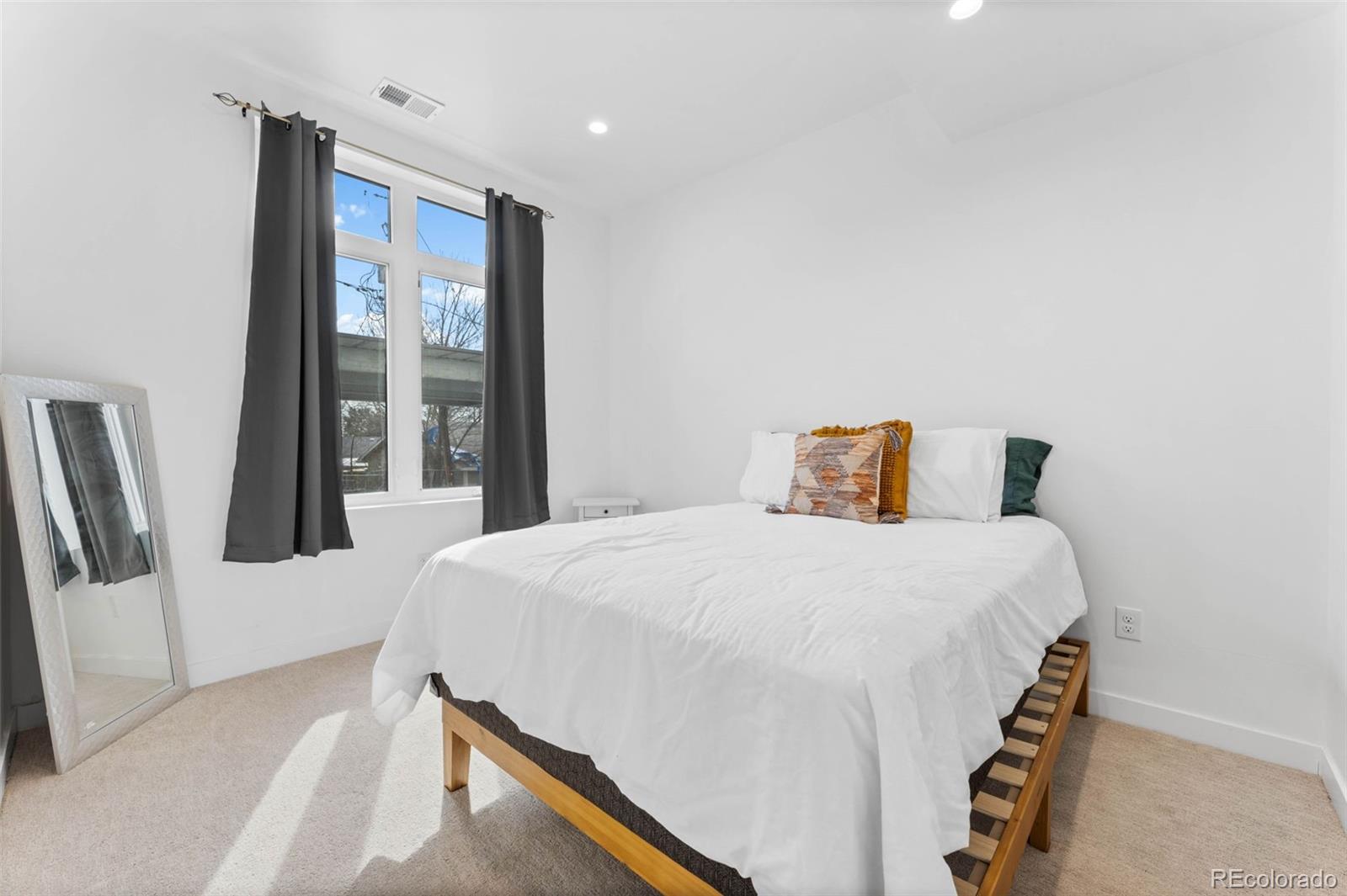 MLS Image #17 for 1232  yates street,denver, Colorado