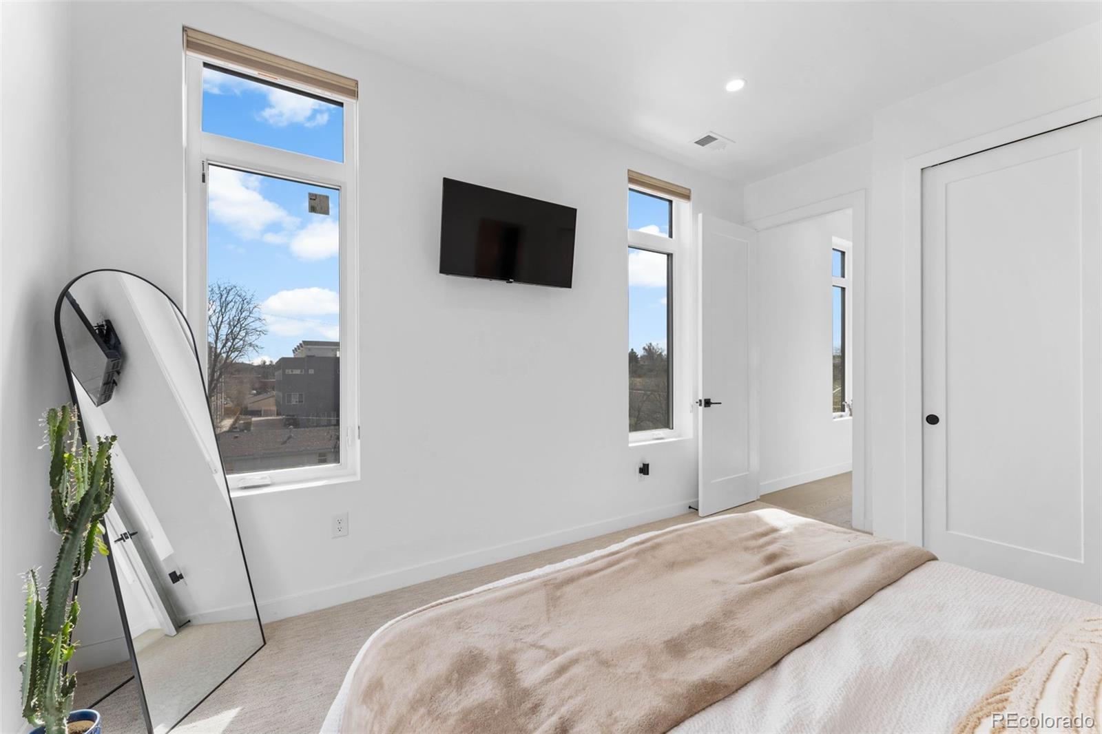 MLS Image #23 for 1232  yates street,denver, Colorado