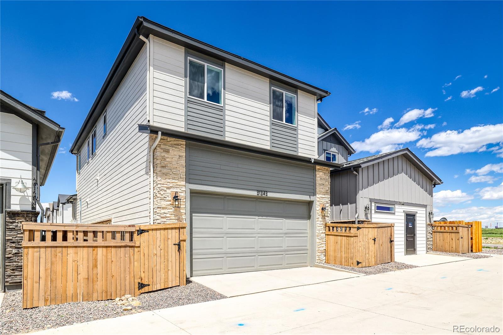 MLS Image #18 for 21242 e 63rd drive,aurora, Colorado