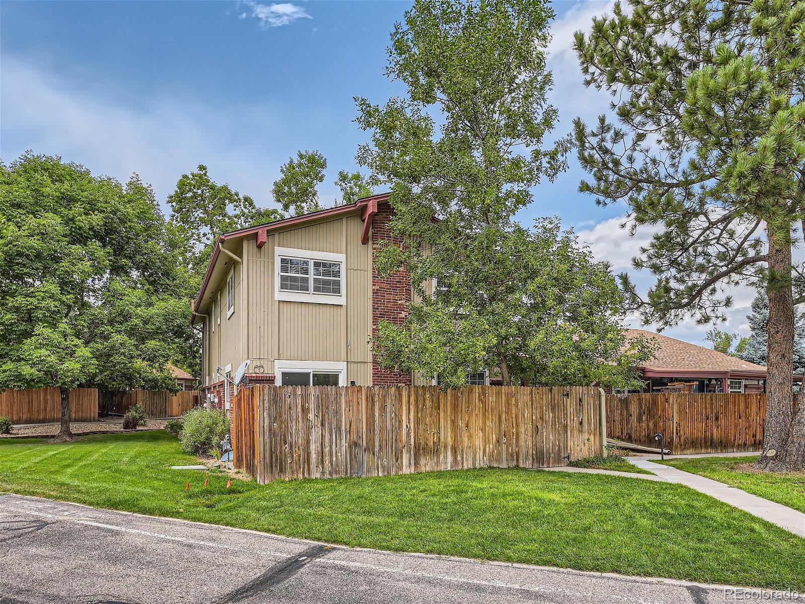 MLS Image #12 for 7454 w roxbury place,littleton, Colorado