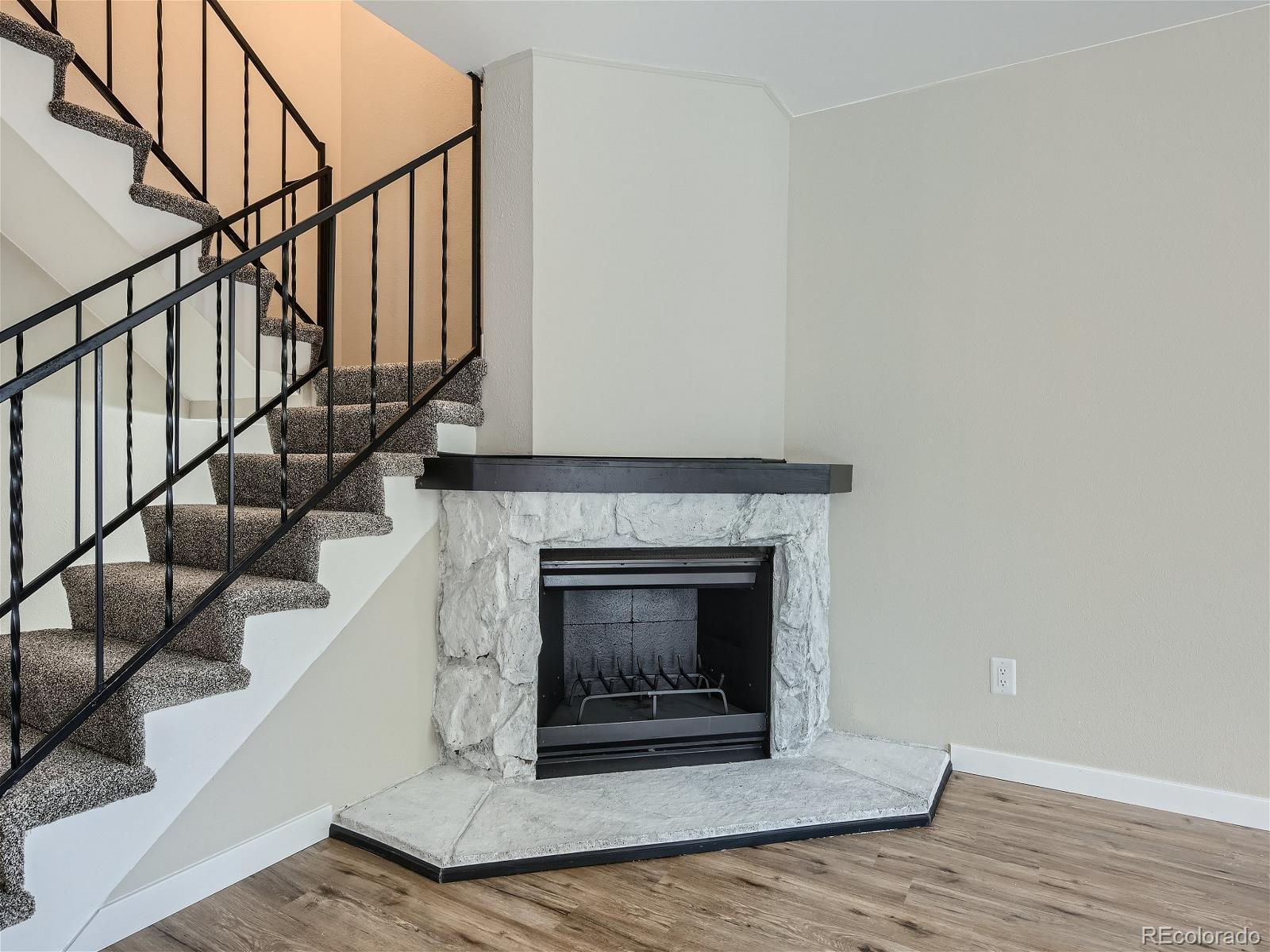 MLS Image #7 for 7454 w roxbury place,littleton, Colorado