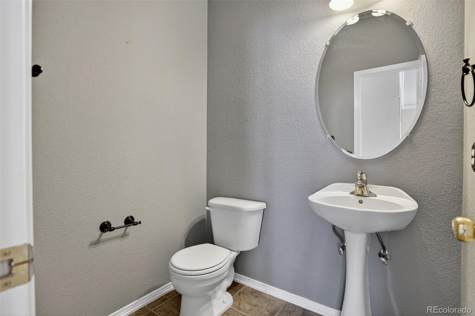 MLS Image #25 for 15629 e 7th circle,aurora, Colorado