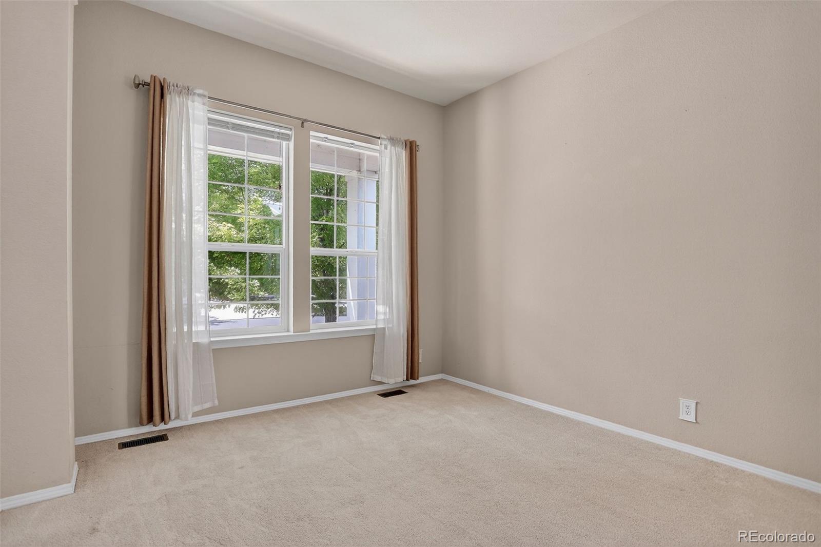 MLS Image #4 for 15629 e 7th circle,aurora, Colorado