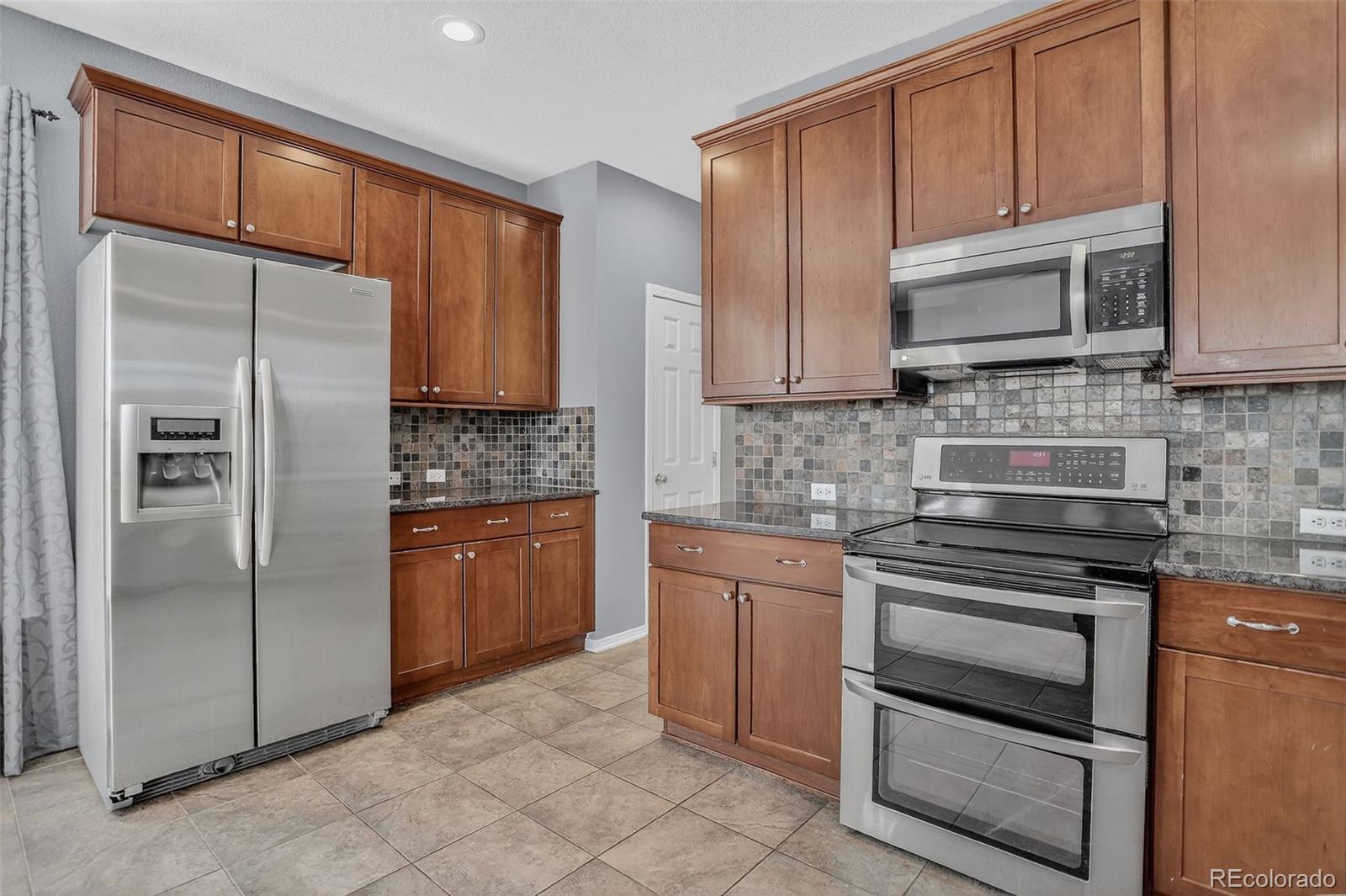 MLS Image #9 for 15629 e 7th circle,aurora, Colorado
