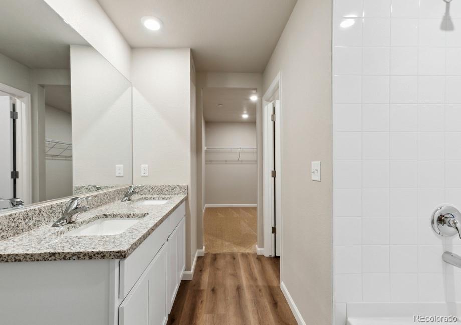 MLS Image #3 for 922  montbello avenue,fort lupton, Colorado