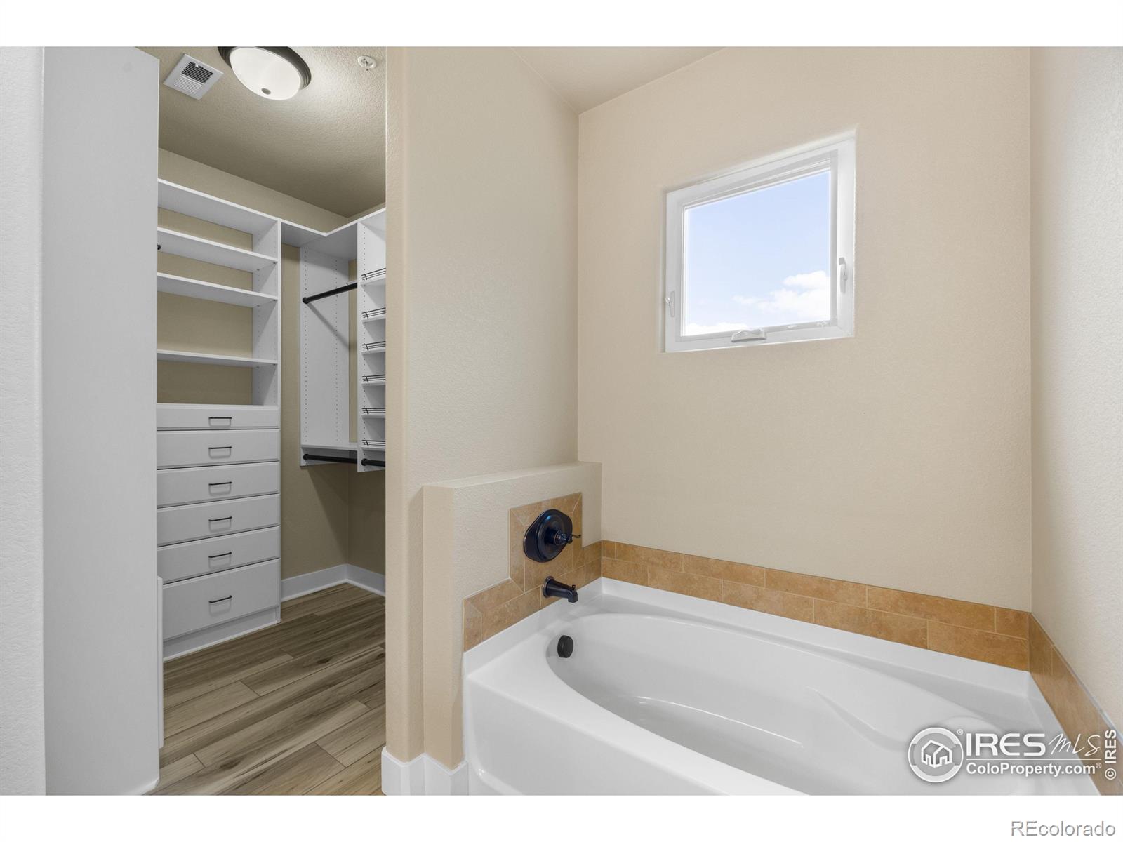 MLS Image #19 for 5850  dripping rock lane,fort collins, Colorado