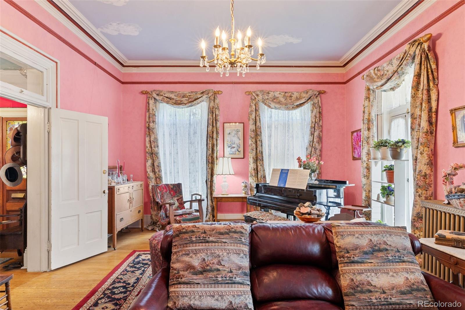 MLS Image #13 for 920  12th street,golden, Colorado