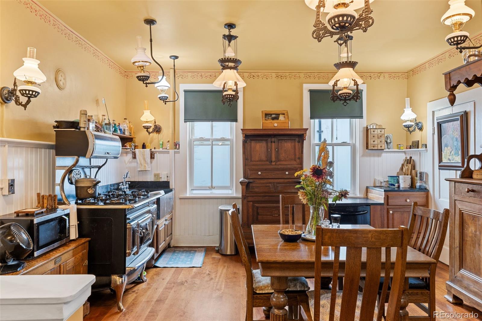 MLS Image #20 for 920  12th street,golden, Colorado